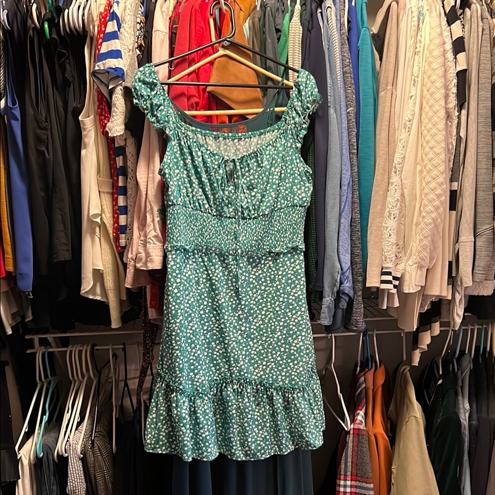 Amazon Green Sleeveless Mini Sundress with Ruffled Hem